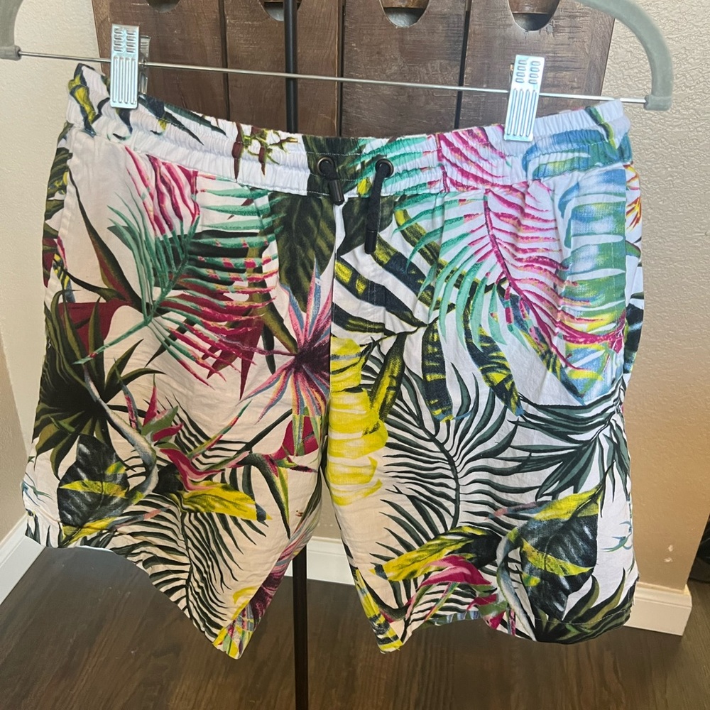 Pacific blue men’s shorts